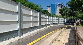 市政、項(xiàng)目、施工、建筑圍擋使用注意事項(xiàng)【旭東圍擋廠家】